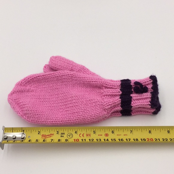 Hand Knit Girls Winter Hat + Pair of Mittens Pink Purple - Picture 9 of 13